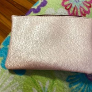 Ipsy makeup bag